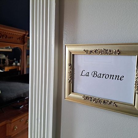 Gite Au Charme Victorien Beauceville Exteriör bild