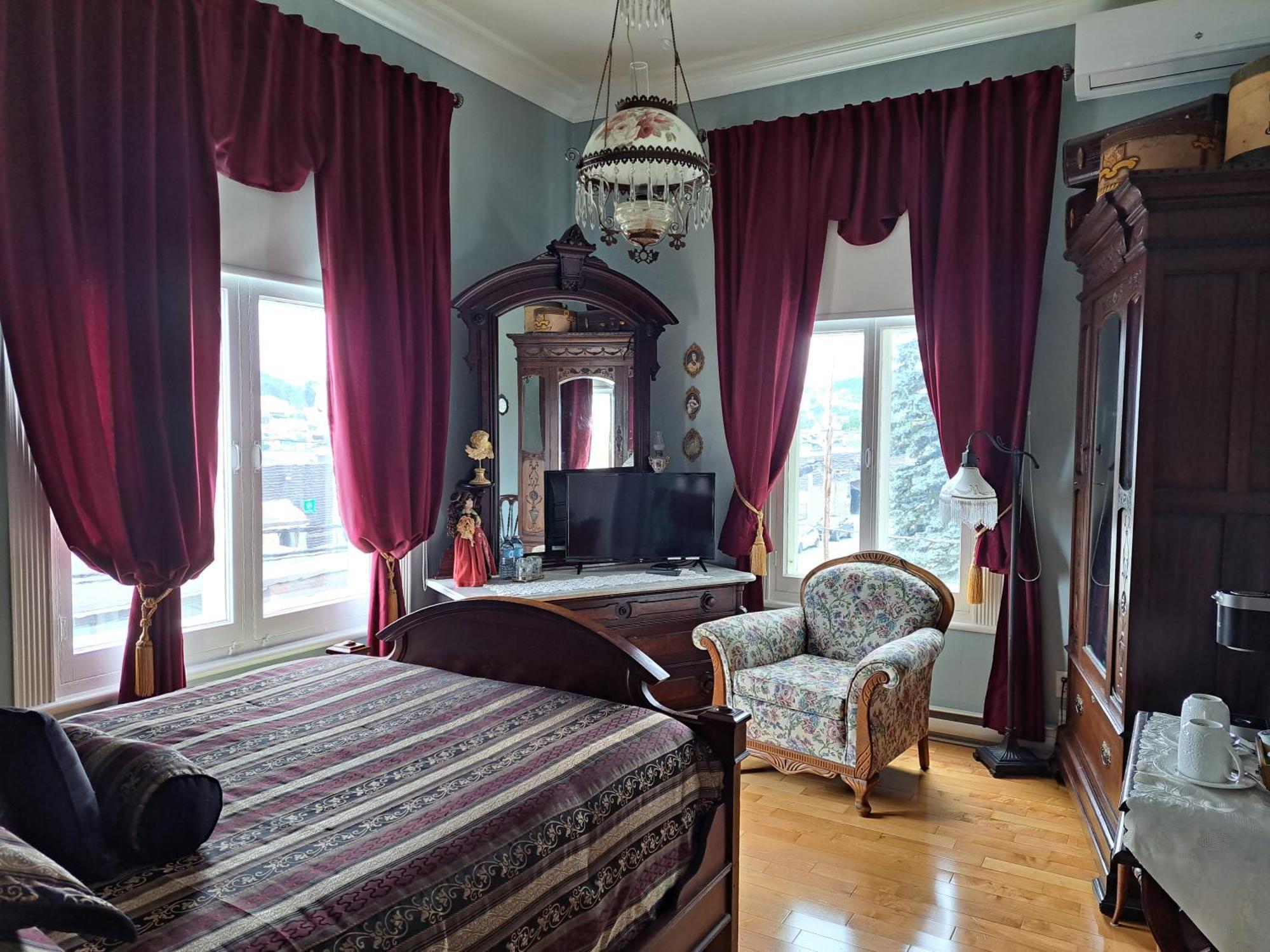 Gite Au Charme Victorien Beauceville Exteriör bild